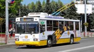 В Брянске 9 мая троллейбусы и автобусы будут ходить до полуночи