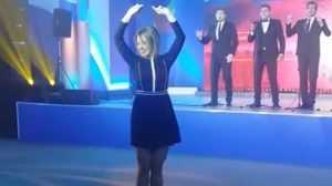 Представитель МИД Захарова поразила иностранцев танцем «Калинка»