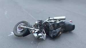 В брянском райцентре разбился 17-летний мотоциклист без «прав»