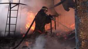 На брянском заводе случился пожар