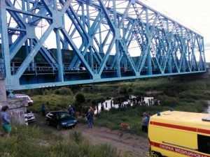Опубликовано фото с моста, где брянский школьник получил ожоги
