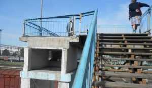 В Брянске железнодорожников заставили отремонтировать опасный мост