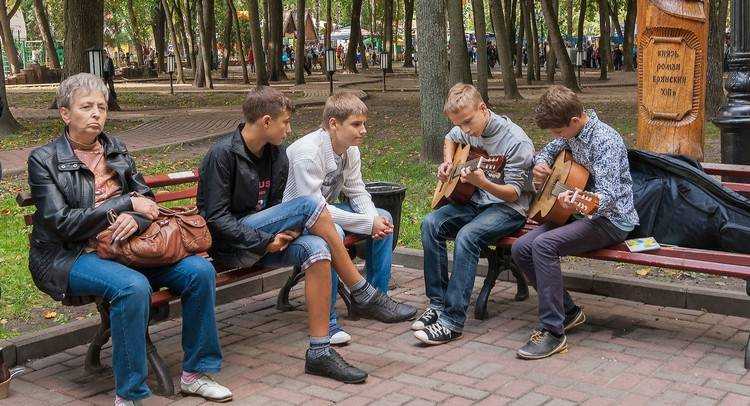 В Брянске откроется фотовыставка «Прогулки в парке А.К. Толстого»