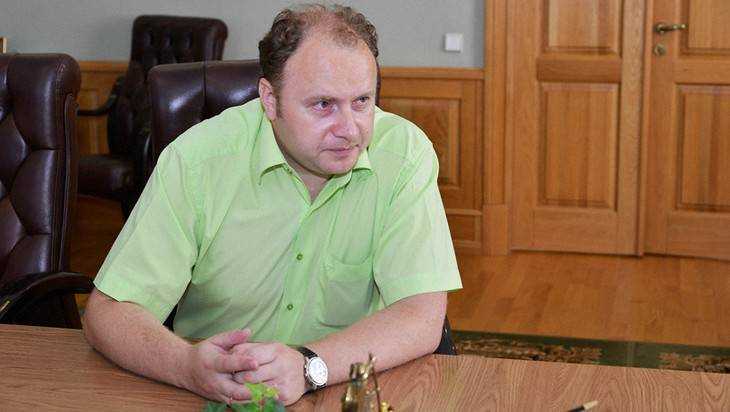 Ректор Брянского университета Валерий Егорушкин пошел на второй срок