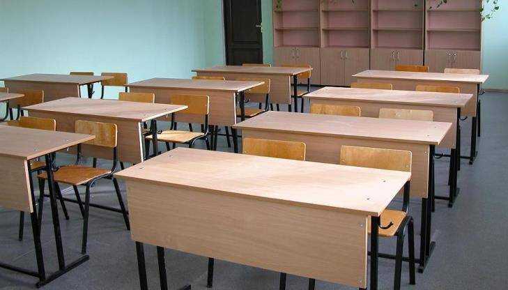 Школы Брянска оставили без электричества из-за долгов