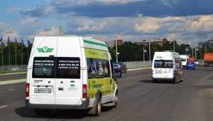 В Брянске разбилась маршрутка – пострадали две пассажирки