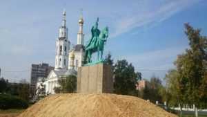 В Орле установили памятник Ивану Грозному