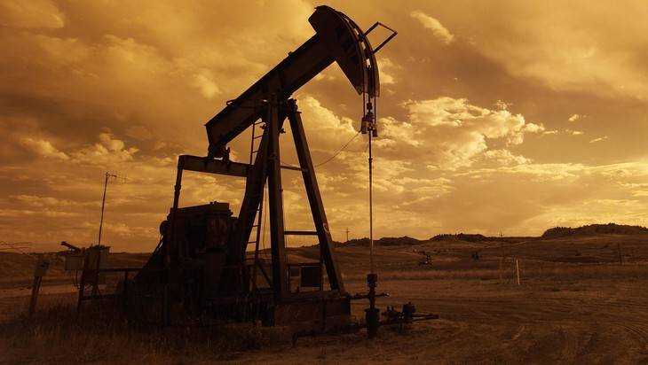 Минфин введет дополнительный налог для нефтяной отрасли
