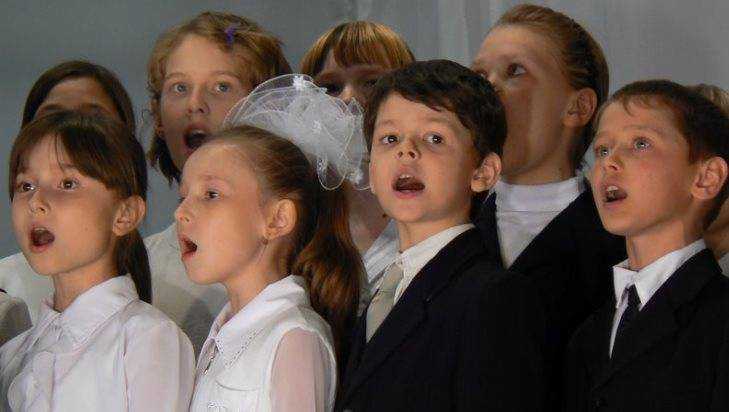 Брянских школьников научат хоровому пению