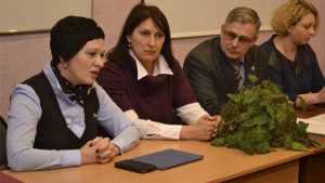 Депутат Валентина Миронова отчиталась перед бежицкими однопартийцами