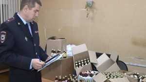Брянская полиция изъяла из торговли 2012 подозрительных флаконов