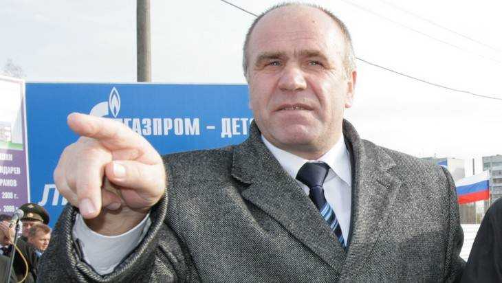 Брянскому депутату Анатолию Бугаеву предложат карьеру мороженщика