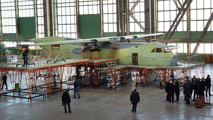 Собран первый Ил-112В