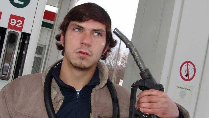 Брянского продавца бензина покарали за «Газпром»