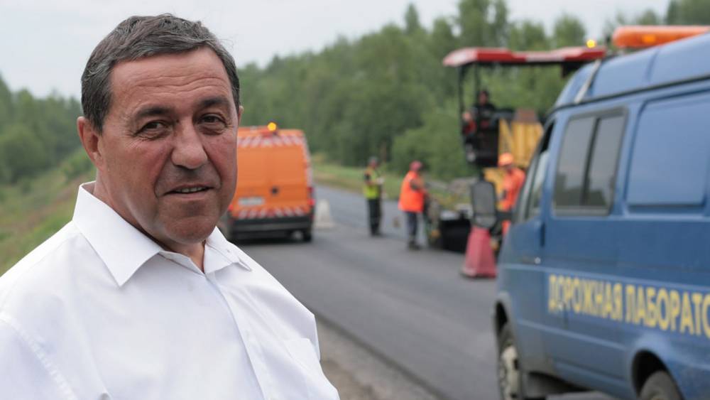 Секрет удивительной брянской дороги закатали под Карачевом