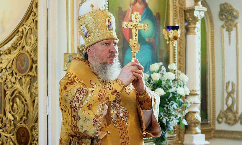 Митрополит Александр поздравил православных брянцев с Пасхой