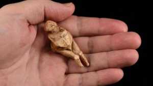 Под Брянском нашли древнюю статуэтку «Венера палеолита»