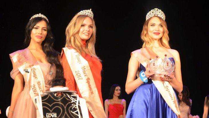 Конкурс «Мисс Брянск – 2017» выиграла 19-летняя Мария Тарабанько