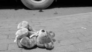 В брянском городе водитель сбил на парковке 2-летнего ребёнка