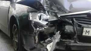 В Брянске пьяный водитель без «прав» и страховки ранил 29-летнюю женщину