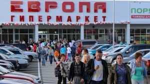 В Брянске любители колбасы на митинге велели Путину построить ТЦ «Европа»