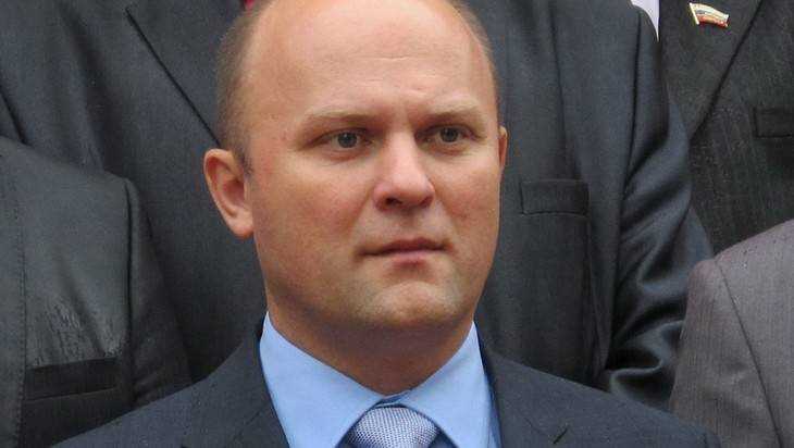 Председатель Брянского облсуда Быков получил за год почти 7 миллионов