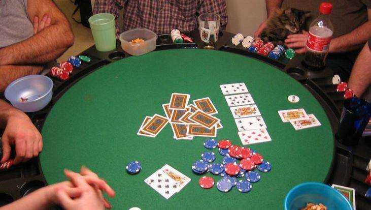 Азартных брянцев будут судить за покер в сауне