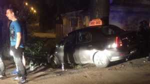 В ночном столкновении брянских такси пострадал водитель