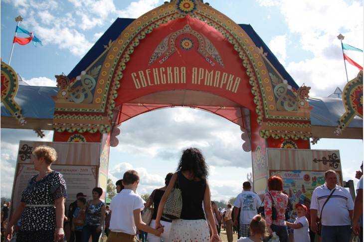 Брянскую Свенскую ярмарку посвятят 200-летнему юбилею Алексея Толстого