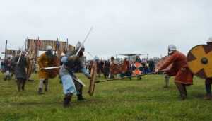 На фестивале «Брянск Стародавний» силачи сразились в грандиозной битве