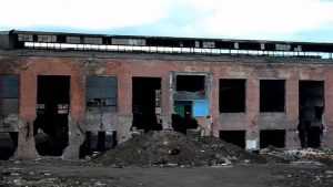На разграбленном брянском заводе «Сантехлит» случился пожар