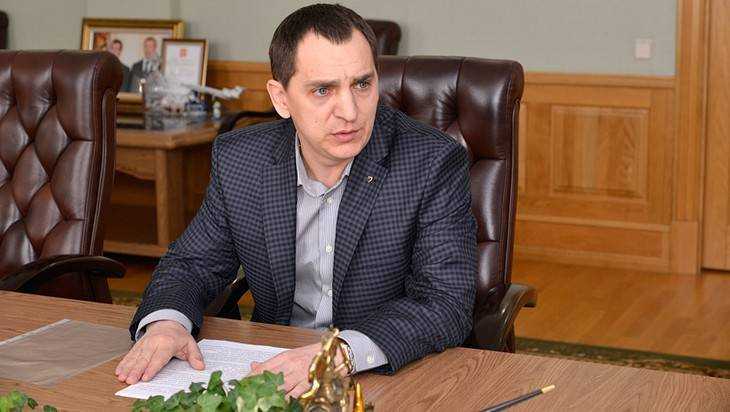 Брянцы попросили наказать депутата Рассыльщикова за нападение на горожан
