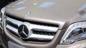 В Брянске 18-летний водитель Mercedes-Benz насмерть сбил пешехода