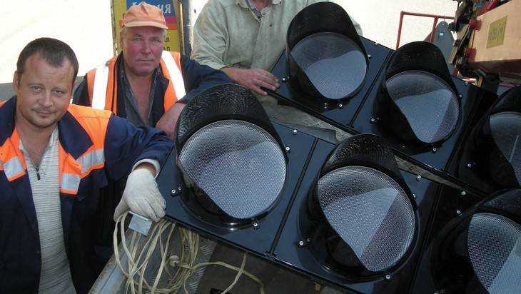 В Стародубе установили первый городской светофор