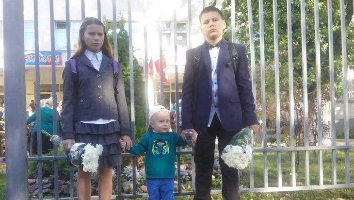 Бывшая жительница Брянска с детьми пошла на штурм Кремля