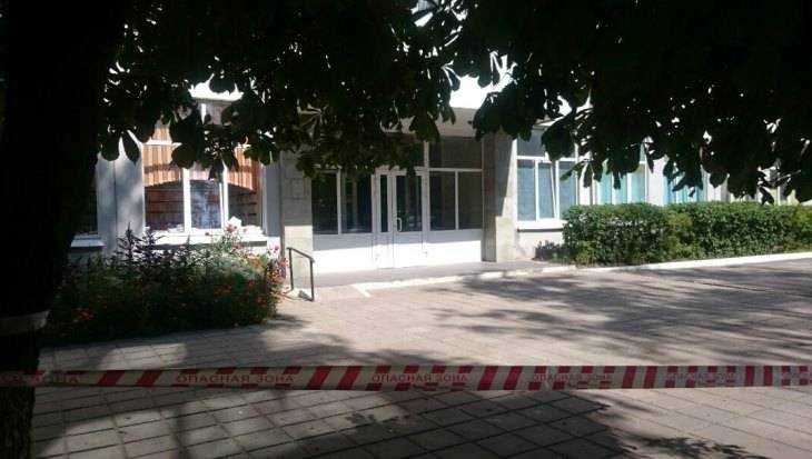 В Брянске из пятой поликлиники эвакуировали людей из-за угрозы взрыва