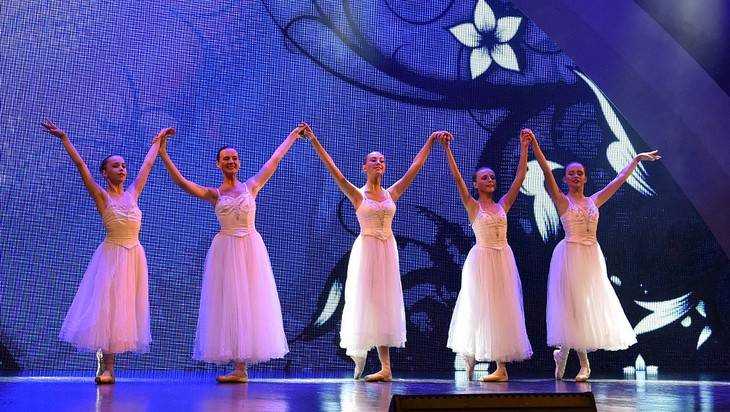 В Брянске на фестивале «Созвездие» завершился конкурс исполнителей