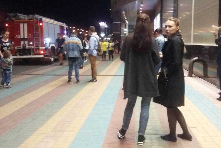 Из «Аэропарка» и «БУМ-Сити» в Брянске эвакуировали посетителей