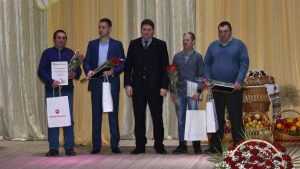 Лучшие труженики брянских полей получили награды от завода «Брянсксельмаш»