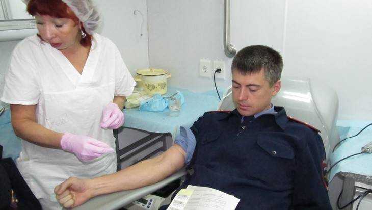 В Брянской области насчитали 6 тысяч почетных доноров