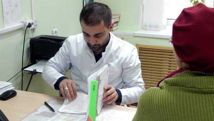 Ученые из медицинского университета Сеченова отобрали брянских больных