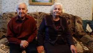 В Брянске супруги Тарабукины отпраздновали 65-летие своей свадьбы