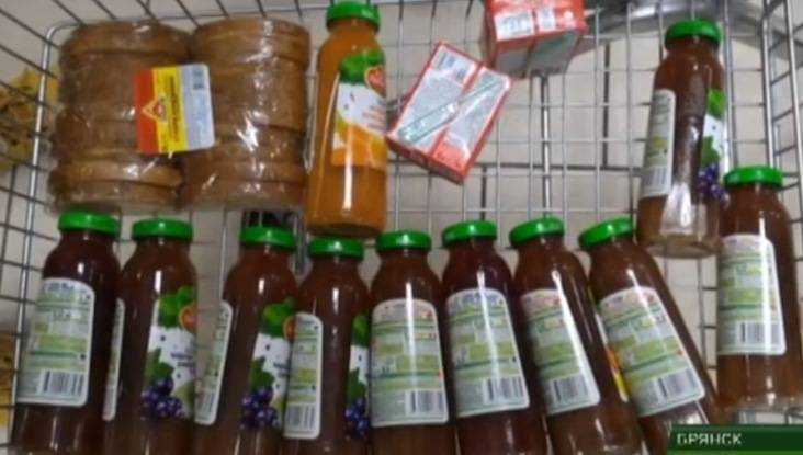 В магазине «Пятёрочка» брянские школьники нашли просроченные соки