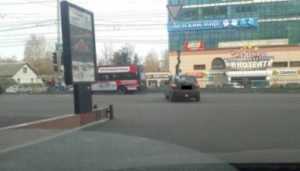 В Брянске автомобилистку по видео наказали за пересечение сплошных