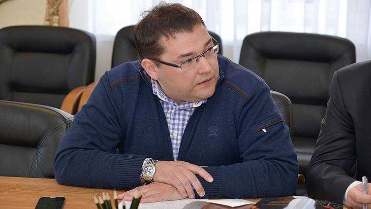 Экс-глава «Брянсккоммунэнерго» Зеболов попросил воли без оплаты 18 млн