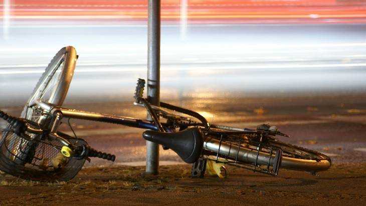 Под Брянском водитель легковушки сломал бедро 51-летнему велосипедисту