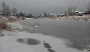 Под Новозыбковом на замерзшем озере нашли тело пропавшего парня
