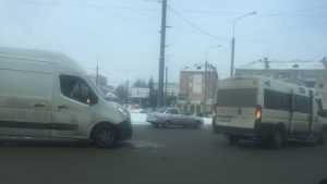 В Брянске на кольце возле «Полтинника» столкнулись маршрутки 10 и 34