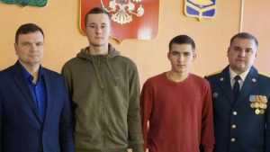 В Стародубе подростки спасли белоруса во время пожара в доме