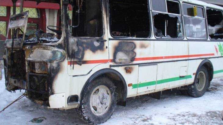 На трассе в Почепском районе сгорел автобус ПАЗ